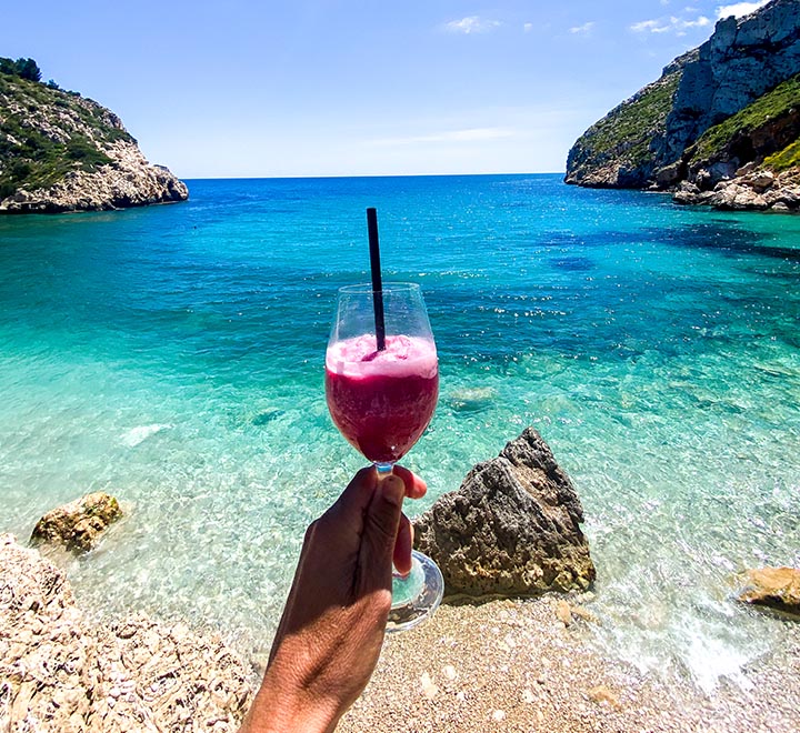 Carta de bebidas - La Bandideta Granadella Beach Bar | Cala La Granadella | Jávea (Alicante)